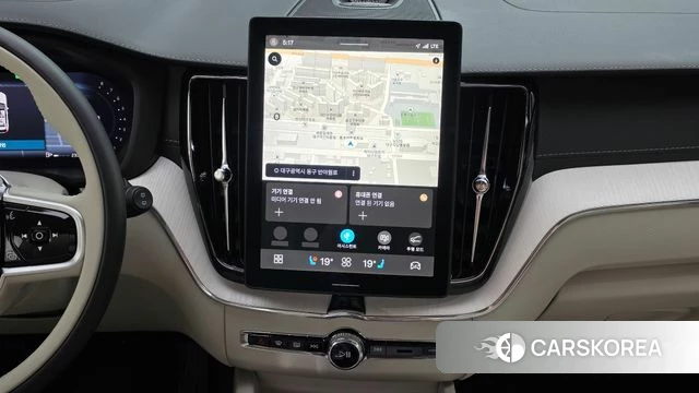 Volvo XC60 second Generation 2025 Белый из Кореи, фото 3