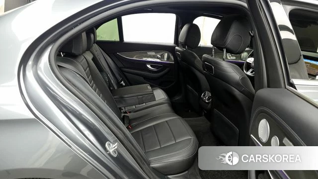 Mercedes-Benz E-Class W213 2019 Серый из Кореи, фото 3