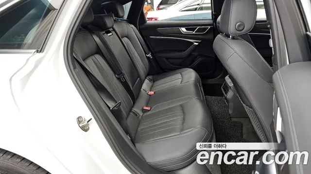 Audi A6 (C8) 2021 Белый из Кореи, фото 3