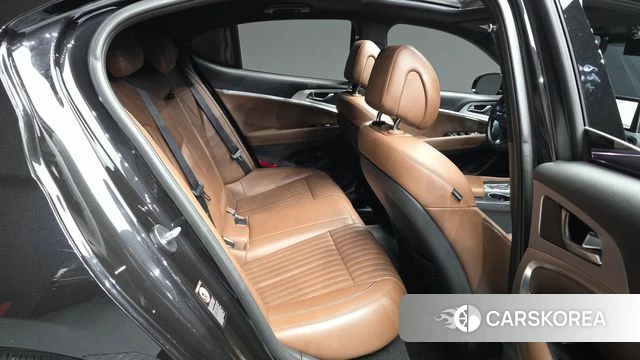 Genesis G70 2018 Черный из Кореи, фото 3