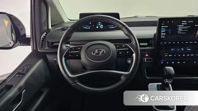 Hyundai Staria 2023 Белый из Кореи, фото 3