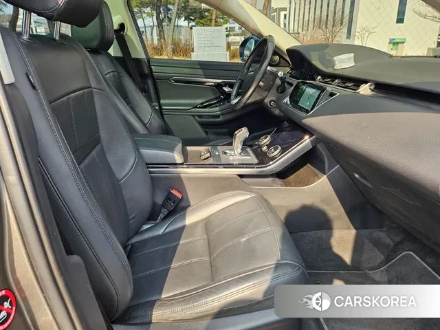 Land Rover Range Rover Evoque 2nd Generation 2020 Песочный из Кореи, фото 3