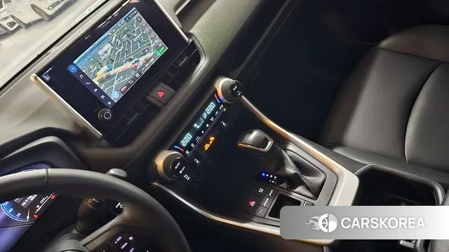 Toyota RAV4 5th Generation 2024 Белый из Кореи, фото 3