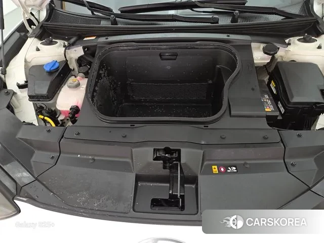 Hyundai Ionic 6 2022 Жемчужный цвет из Кореи, фото 3