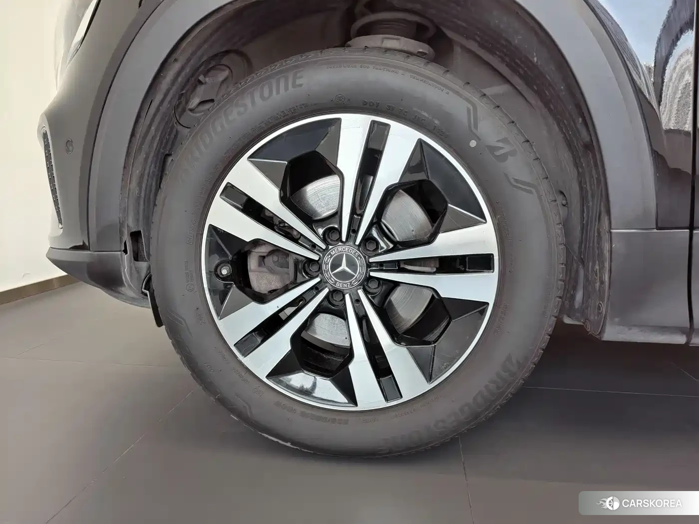 Mercedes-Benz GLB 2024 Черный из Китая, фото 3