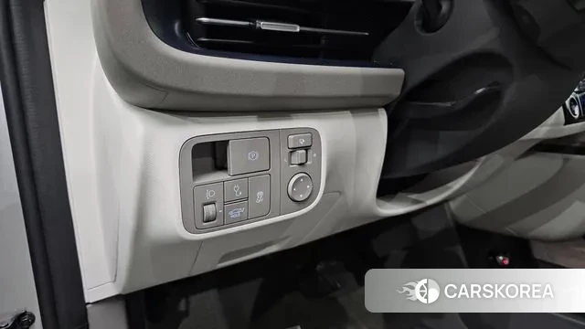 Hyundai Ionic 6 2023 Серебристо-серый из Кореи, фото 3