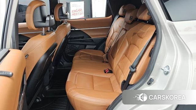Ssangyong Torres EVX 2024 Жемчужный цвет из Кореи, фото 3