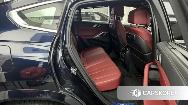 BMW X6 (G06) 2021 Черный из Кореи, фото 3