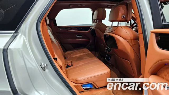 Bentley Bentayga id 2683930 из Кореи 3