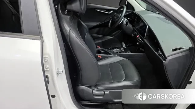 Kia Di Ol Nu Niro 2022 Белый из Кореи, фото 3