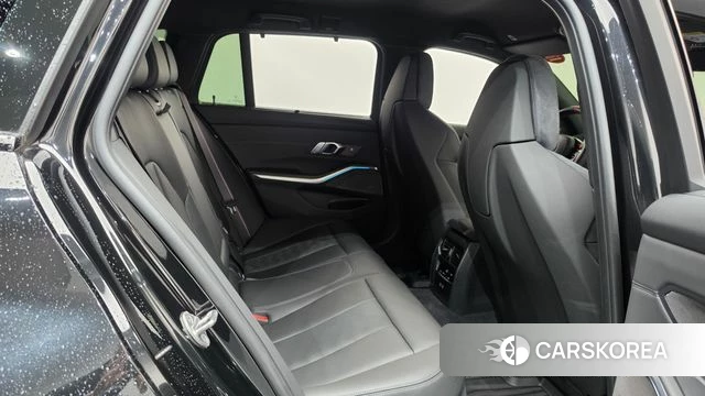 BMW M3 (G80) 2024 Черный из Кореи, фото 3