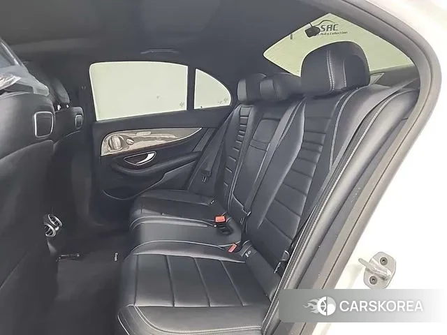 Mercedes-Benz E-Class W213 2019 Белый из Кореи, фото 3