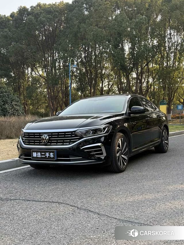 Volkswagen Passat 2023 Черный из Китая, фото 3