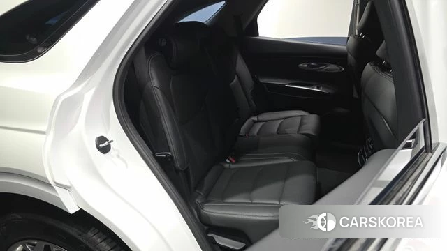 Genesis GV70 2022 Белый из Кореи, фото 3
