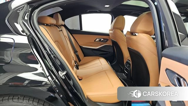 BMW 3 Series (G20) 2024 Черный из Кореи, фото 3