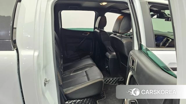 Ford Ranger 3rd Generation 2022 Белый из Кореи, фото 3