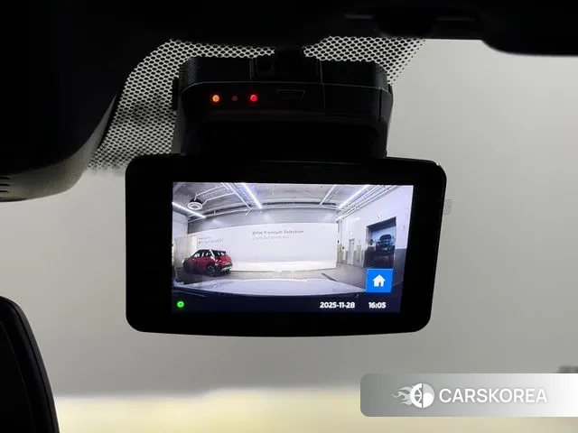 BMW 5 Series (G30) 2023 Белый из Кореи, фото 3