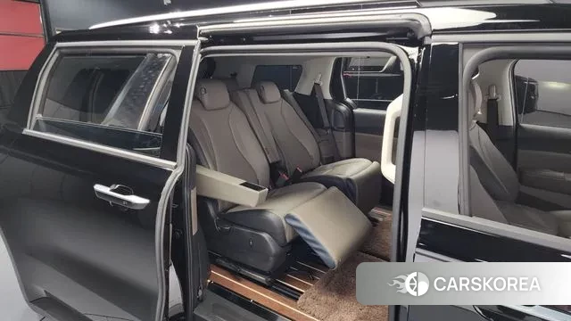 Kia The New Carnival 4th Generation 2024 Черный из Кореи, фото 3