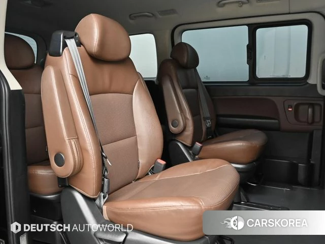 Hyundai The New Grand Starex 2018 Черный из Кореи, фото 3