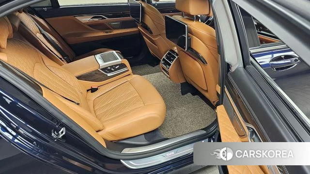 BMW 7 Series (G11) 2019 Синий из Кореи, фото 3