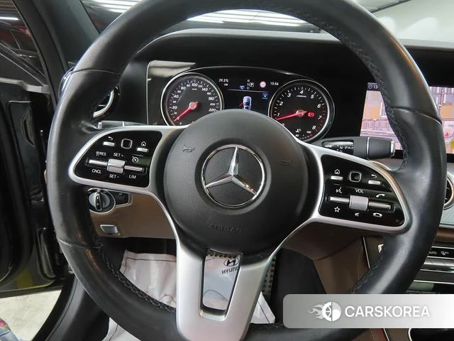 Mercedes-Benz E-Class W213 2019 Черный из Кореи, фото 3