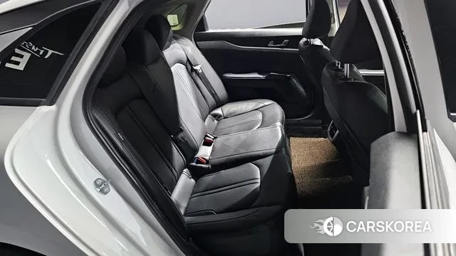 Kia K5 3rd generation 2023 Белый из Кореи, фото 3