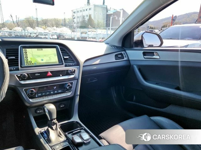 Hyundai Sonata New Rise 2019 Серебристо-серый из Кореи, фото 3
