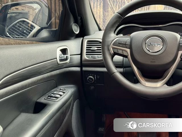 Jeep Grand Cherokee (imported) 2021 Черный из Китая, фото 3