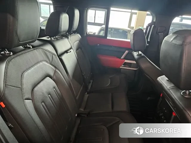 Land Rover Defender (L663) 2021 Черный из Кореи, фото 3