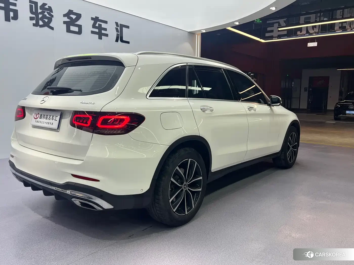 Mercedes-Benz GLC 2022 Белый из Китая, фото 3