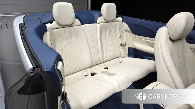 Mercedes-Benz E-Class W213 2023 Песочный из Кореи, фото 3