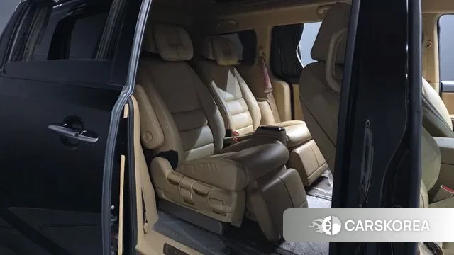 Kia The New Carnival 2018 Черный из Кореи, фото 3