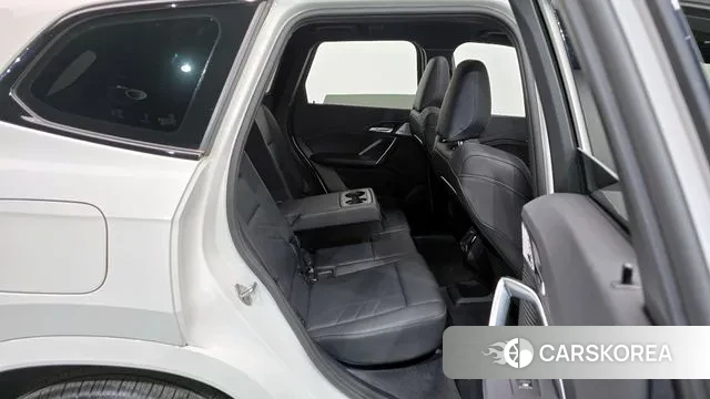 BMW X1 (U11) 2023 Белый из Кореи, фото 3