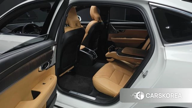 Volvo S90 2022 Белый из Кореи, фото 3