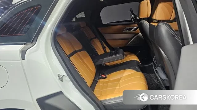 Land Rover Range Rover Velar 2022 Белый из Кореи, фото 3