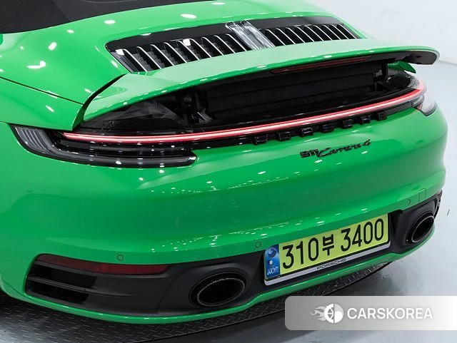 Porsche 911(992) 2023 Зеленый из Кореи, фото 3