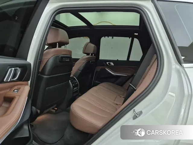 BMW X5 (G05) 2022 Белый из Кореи, фото 3