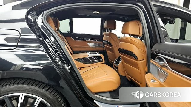 BMW 7 Series (G11) 2022 Черный из Кореи, фото 3