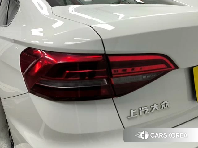 Volkswagen Lavida 2020 Белый из Китая, фото 3