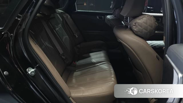 Kia K8 2022 Черный из Кореи, фото 3