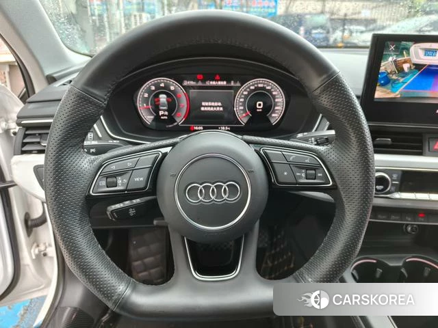 Audi A4L 2023 Белый из Китая, фото 3