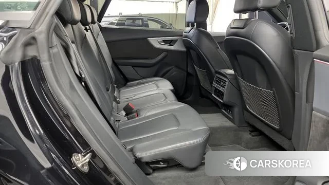 Audi Q8 (4M) 2021 Черный из Кореи, фото 3