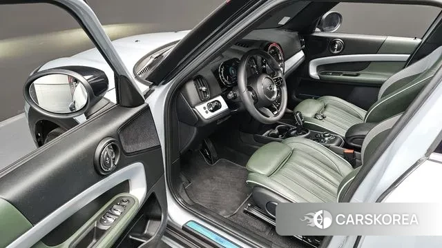 Mini Cooper S Countryman 2022 Серебристо-серый из Кореи, фото 3