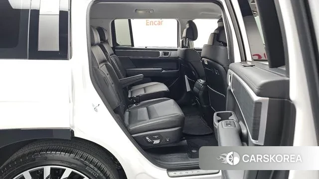 Hyundai Santa Fe (MX5) 2023 Белый из Кореи, фото 3