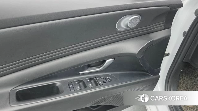 Hyundai Avante (CN7) 2022 Белый из Кореи, фото 3