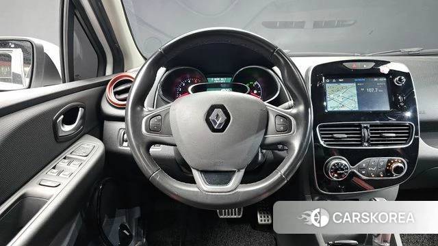 Renault Korea (Samsung) Clio 2018 Белый из Кореи, фото 3