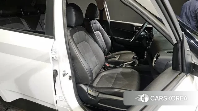 Hyundai Venue 2019 Белый из Кореи, фото 3