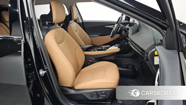 Kia EV6 2022 Черный из Кореи, фото 3