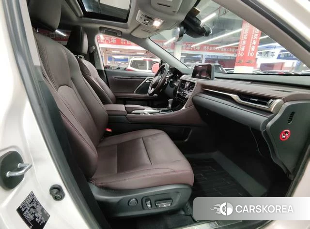 Lexus RX 2021 Белый из Китая, фото 3