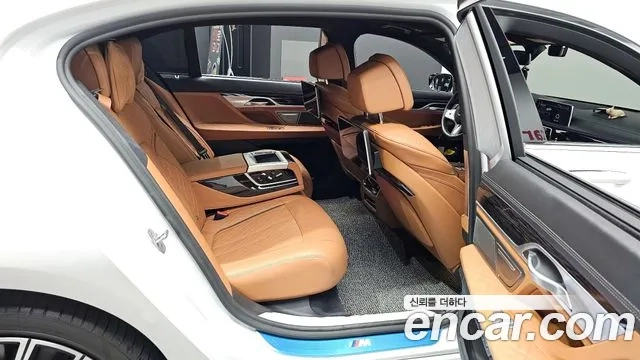 BMW 7 Series (G11) 2020 Белый из Кореи, фото 3